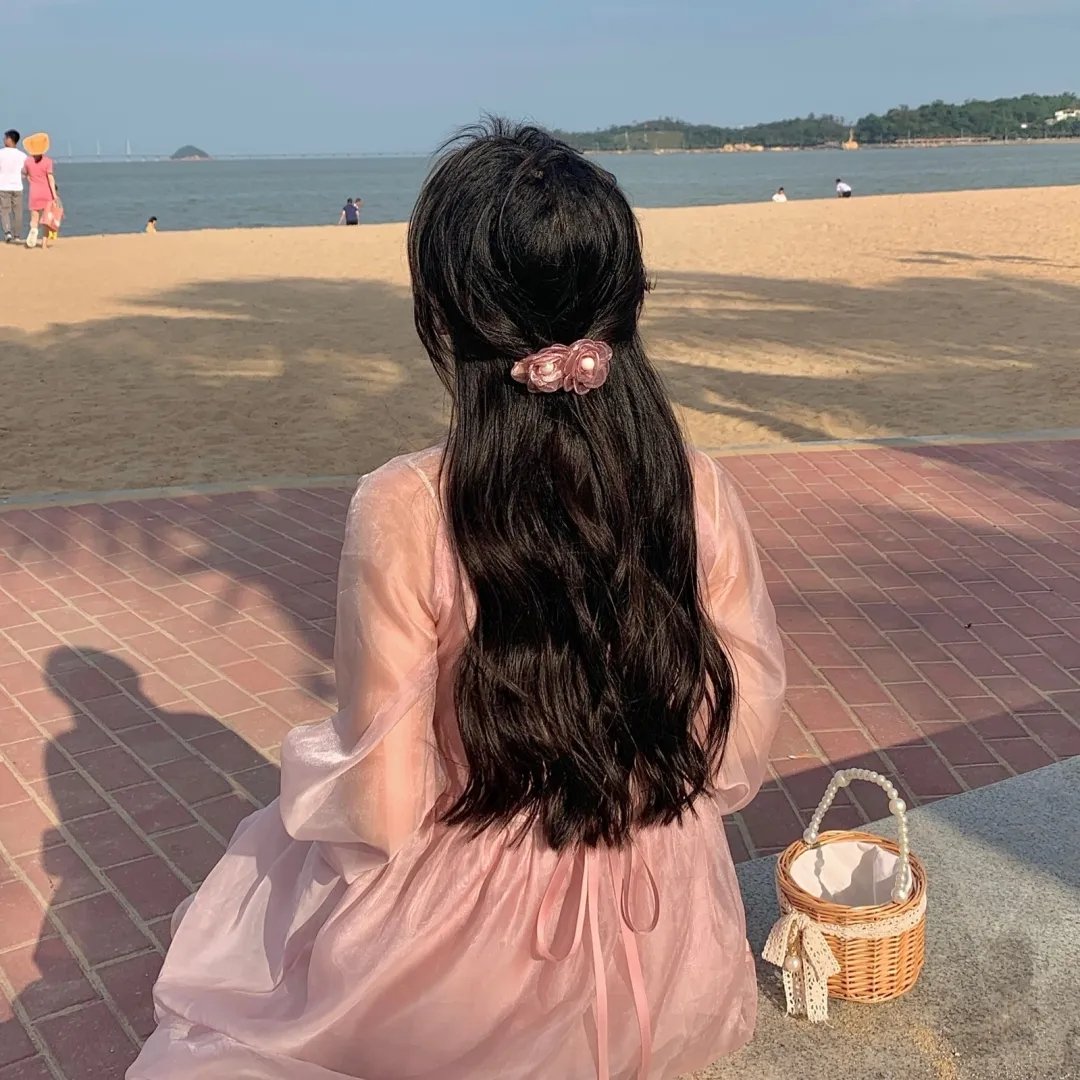 女导与强盗